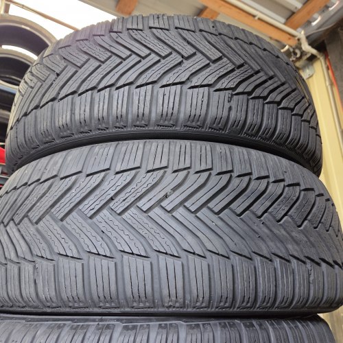 Пара шин 215 60 R16 Michelin Alpin 6 4220г. Остаток 6.5мм