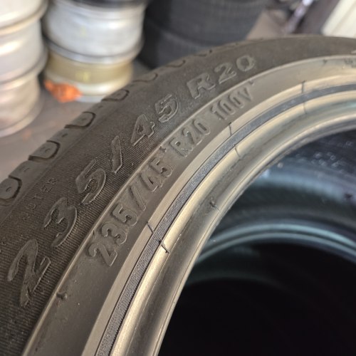 Пара шин 235 45 r20 Pirelli Scorpion Verde 19г остаток 7,2-7,4мм