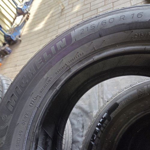 Пара шин 215 60 R16 Michelin Alpin 7 остаток 98% 4224г