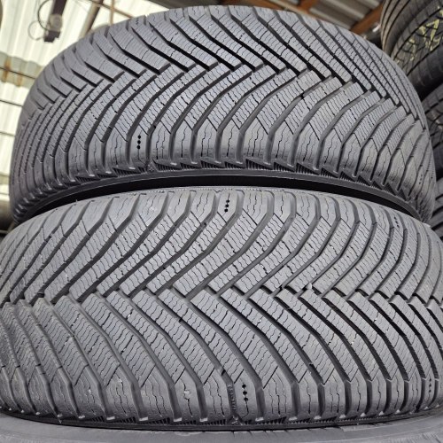 Пара шин 215 60 R16 Michelin Alpin 7 остаток 98% 4224г