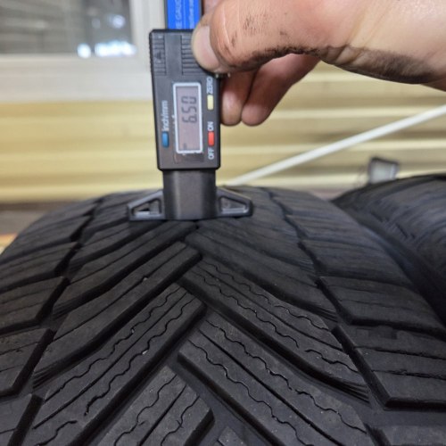Пара шин 215 60 R16 Michelin Alpin 6 4220г. Остаток 6.5мм