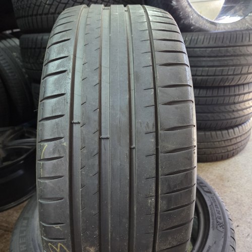 235 45 R19 Michelin Pilot spot 4 19г остаток 5мм