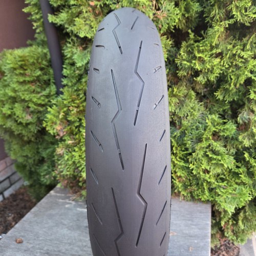 120 70 R17 Pirelli Diablo Rosso 4 24г остаток 80%