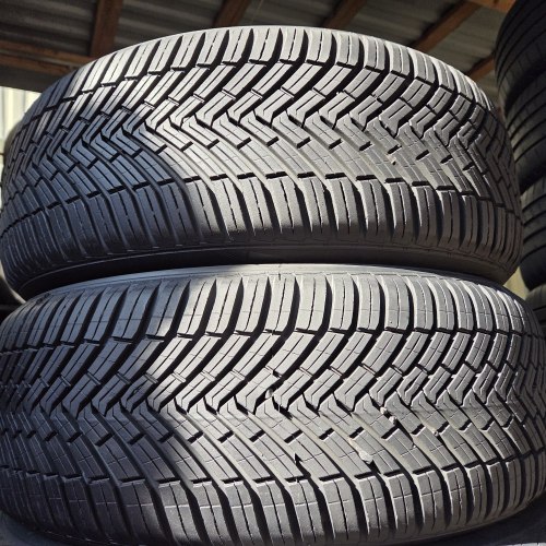 Пара шин 215 50 r19 Continental All Season Contact 24-25г. Остаток 8мм