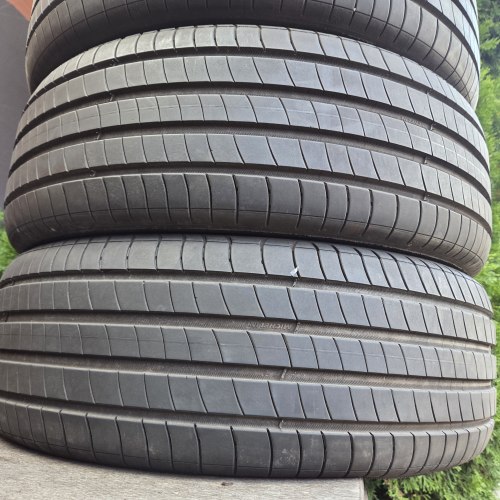 Комплект шин 205 55 R17 Michelin Primacy 4 MO 23г остаток 95% 6.6-6.4мм