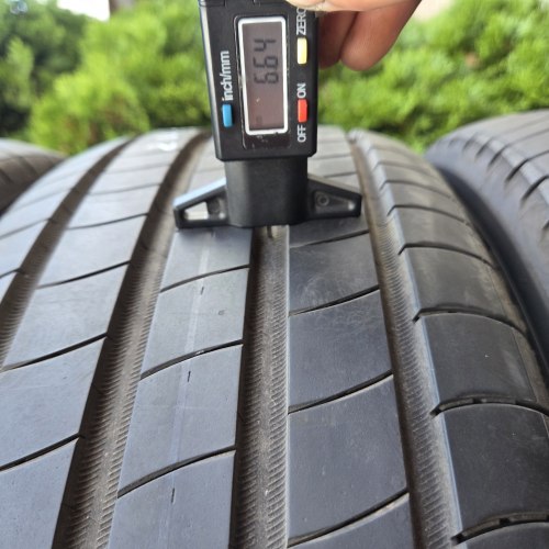 Комплект шин 205 55 R17 Michelin Primacy 4 MO 23г остаток 95% 6.6-6.4мм