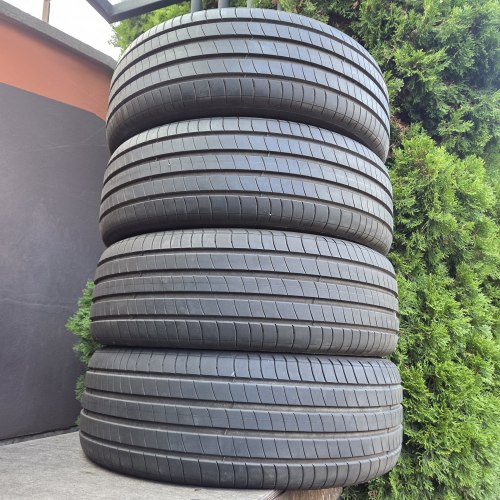 Комплект шин 205 55 R17 Michelin Primacy 4 MO 23г остаток 95% 6.6-6.4мм