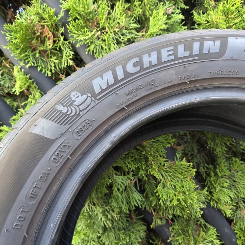 Комплект шин 205 55 R17 Michelin Primacy 4 MO 23г остаток 95% 6.6-6.4мм