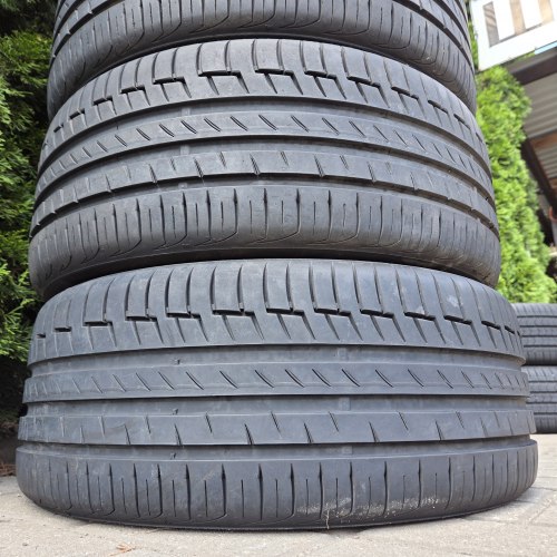 Комплект шин 225 45 r17 Continental PremiumContact 6 б/г Остаток 95% 7мм