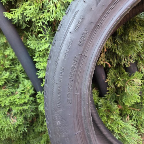 225 45 R18 Bridgestone Turanza T005 ☆ 47.21г. Остаток 5.6мм