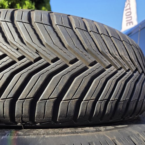 195 55 R20 Michelin Cross climate 2 3623г. Остаток 6.9мм