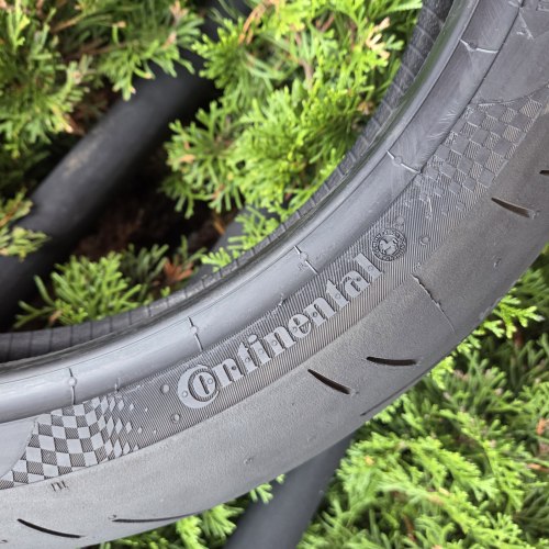 120 70 R17 Continental ContiSportAttack 2 1221g. Как нов. 99%