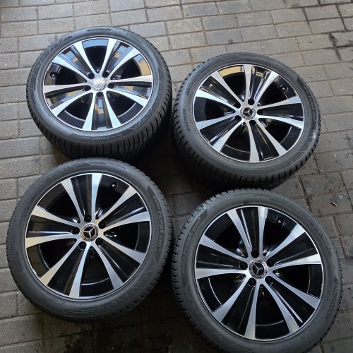 Комплект шин 245 45 r18 Hankook Winter icept evo 3 21г. Перед Остаток 6.5-7.5мм зад 275 40 r18 остаток 6мм можно с дисками