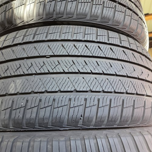 Пара шин 255 45 R19 Vredestein Quatrac pro + giugiaro design 26г. Остаток 7.5мм