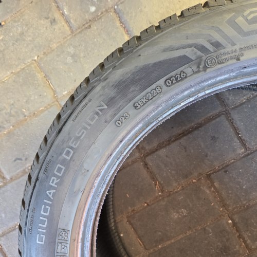 Пара шин 255 45 R19 Vredestein Quatrac pro + giugiaro design 26г. Остаток 7.5мм