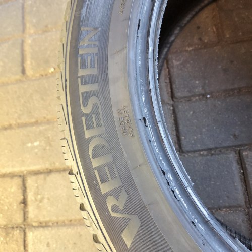 Пара шин 255 45 R19 Vredestein Quatrac pro + giugiaro design 26г. Остаток 7.5мм