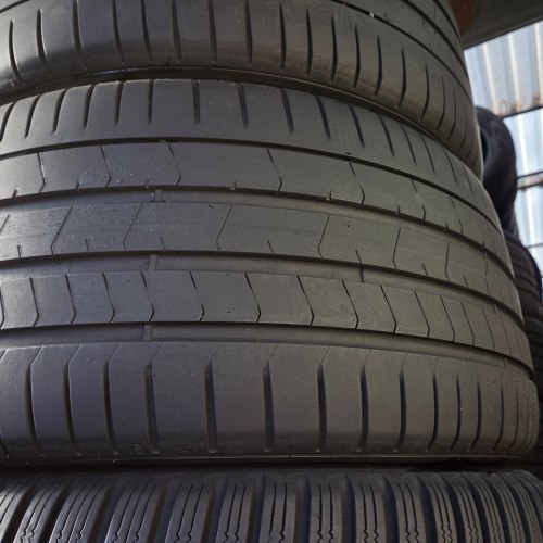 Пара шин 275 35 r21 Pirelli P zero pz4 TO 23г остаток 5.7мм микотр.