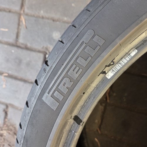 Пара шин 275 35 r21 Pirelli P zero pz4 TO 23г остаток 5.7мм микотр.