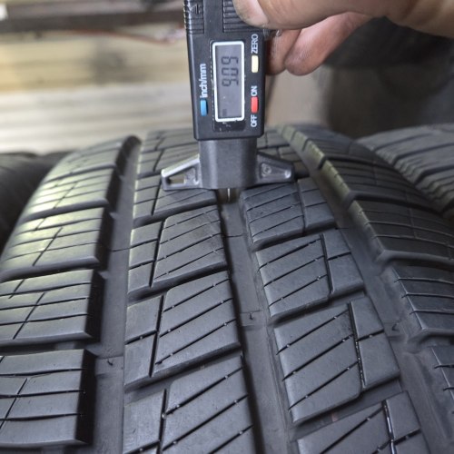 Пара шин 235 65 R16C Hankook Vantra ST AS2 25г Остаток 9мм