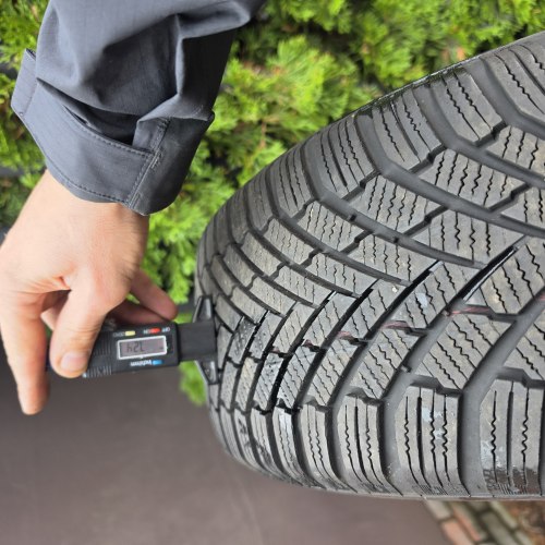 Пара шин 205 55 r16 Continental Winter Contact TS 860 20г остаток 7.2