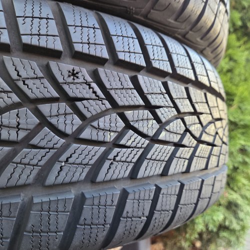 Пара шин 195 60 R18 Goodyear Ultegra Grip performance + 20г остаток 98% electric drive technology