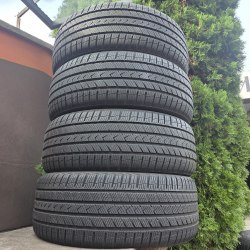 Комплект шин 235 45 R20 Vredestein Quatrac pro 21,20,19г остаток 7.4-7мм есть латки