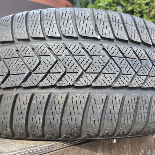 225 45 R18 Pirelli Wintet Sottozero 3 ☆RSC 4722г остаток 6.2мм