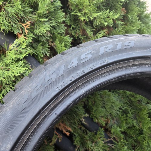 224 45 R19 Pirelli Winter Sottozero 3 остаток 99%