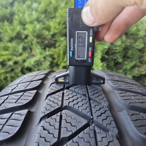 225 45 R19 Pirelli Winter Sottozero 3 RSC 19г. Остаток 6.6мм