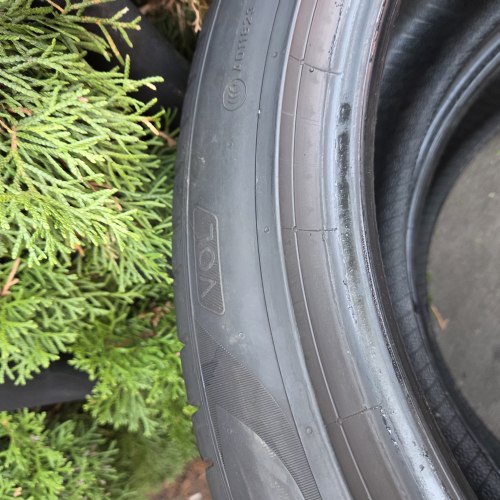 Пара шин 245 45 r20 Pirelli P zero pz4 vol 19-23г. Остаток 6мм