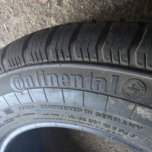 235 65 r16 Continental VancoFourSeason 2 99.9%остаток 3516