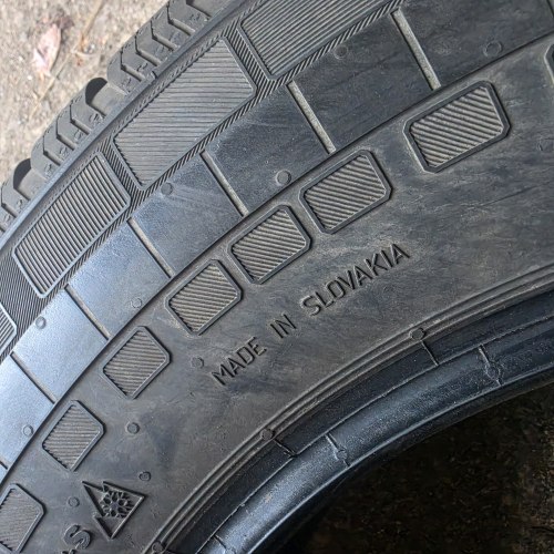 235 65 r16 Continental VancoFourSeason 2 99.9%остаток 3516