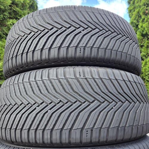 Комплект шин 235 50 R19 Michelin Cross climate 2 SUV, VOL 25,24,24,21г остаток 6мм