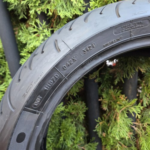 180 55 R17 Michelin Pilot road 4 2ct 34.24г Остаток 85%