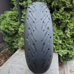 180 55 R17 Michelin Road 5 GT 2CT+ 04.23г. Остаток 90%