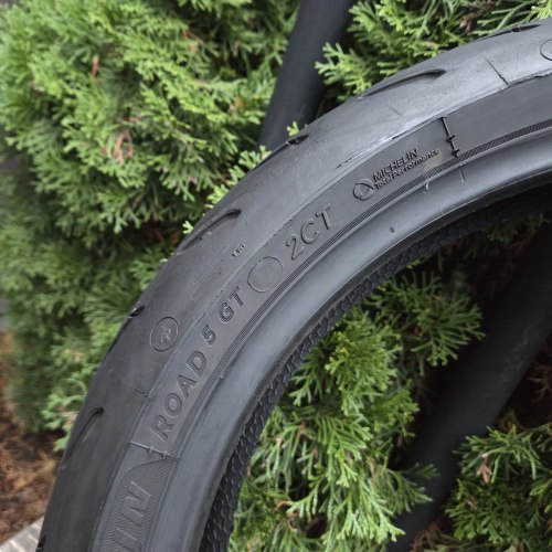 120 70 R17 Michelin Road 5 GT 2CT 51.22г остаток 85%