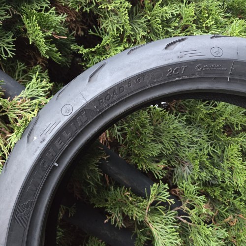 120 70 R17 Michelin Road 5 GT 2CT 52.22г остаток 80%