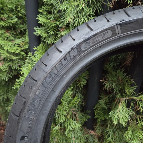 120 70 R17 Michelin Pilot road 4 2ct 48.18г Остаток 85