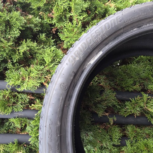 275 35 R21 Bridgestone Alenza 001 ☆ RSC осаток 7мм 26г.