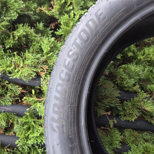 275 40 R20 Bridgestone Alenza 001 ☆ RSC осаток 7.5мм 25г.