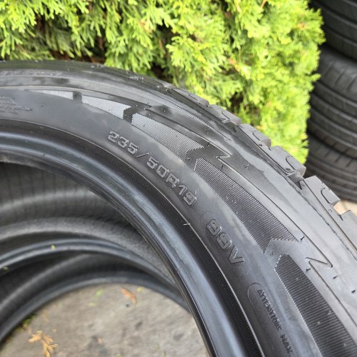 Пара шин 235 50 r19 Goodyear Ultegra Grip performance gen1 AO космет. Прокол.19г остаток 98%