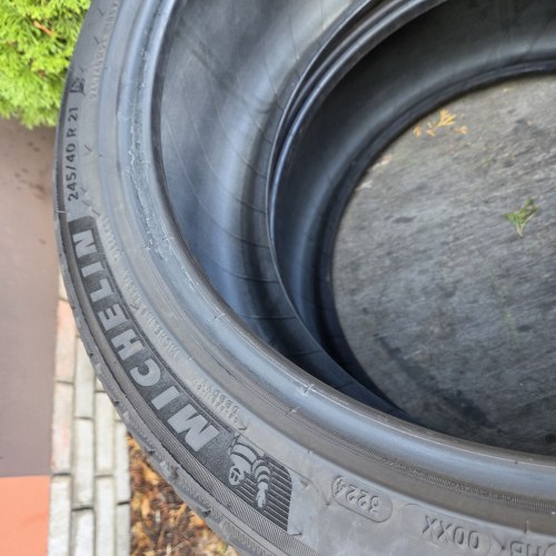 Пара шин 245 40 R21 Michelin Pilot Alpin 5 24г остаток 6мм