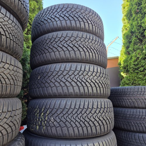 Комплект шин 205 55 R16 Falken Euro winter HS01 22г остаток 8.5мм 98%