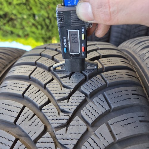 Комплект шин 205 55 R16 Falken Euro winter HS01 22г остаток 8.5мм 98%