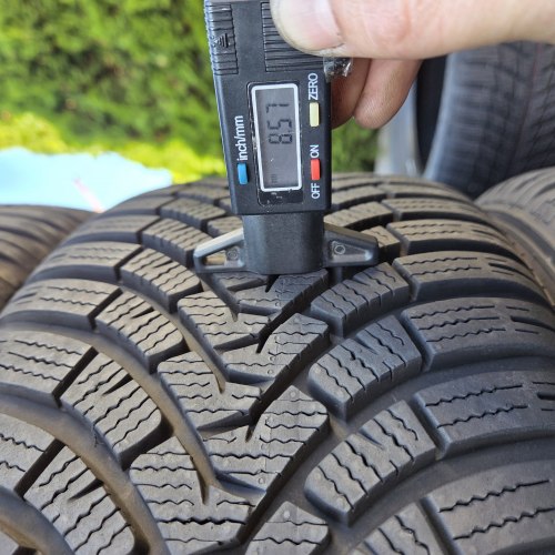 Комплект шин 205 55 R16 Falken Euro winter HS01 22г остаток 8.5мм 98%
