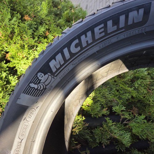 275 45 R20 Michelin Cross climate 2 VOL 25г. Остаток 6.6мм