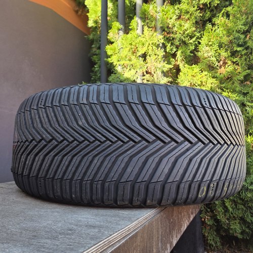 275 45 R20 Michelin Cross climate 2 VOL 25г. Остаток 6.6мм