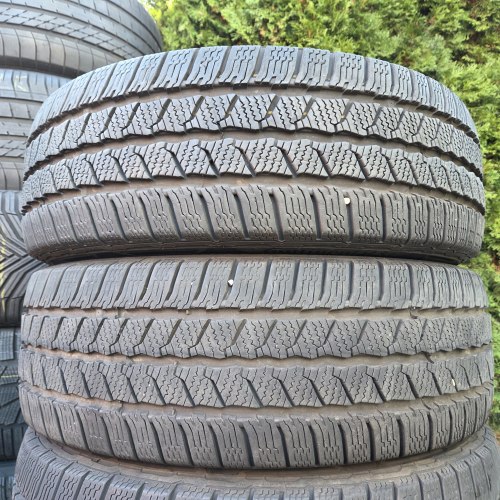 Комплект шин 215 60 R17C Continental Van Contact Winter 24г. Остаток 9-7.8