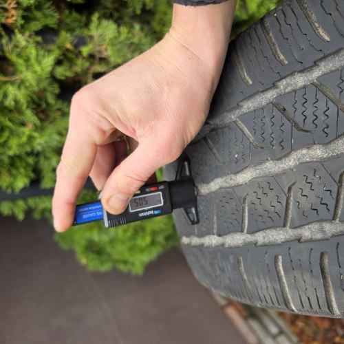 225 55 r17c Continental VanContactWinter 5mm 60%остаток