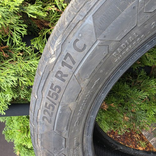 225 55 r17c Continental VanContactWinter 5mm 60%остаток